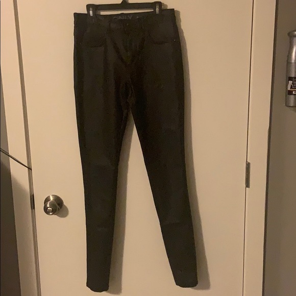 Black coated jeans - Picture 1 of 1